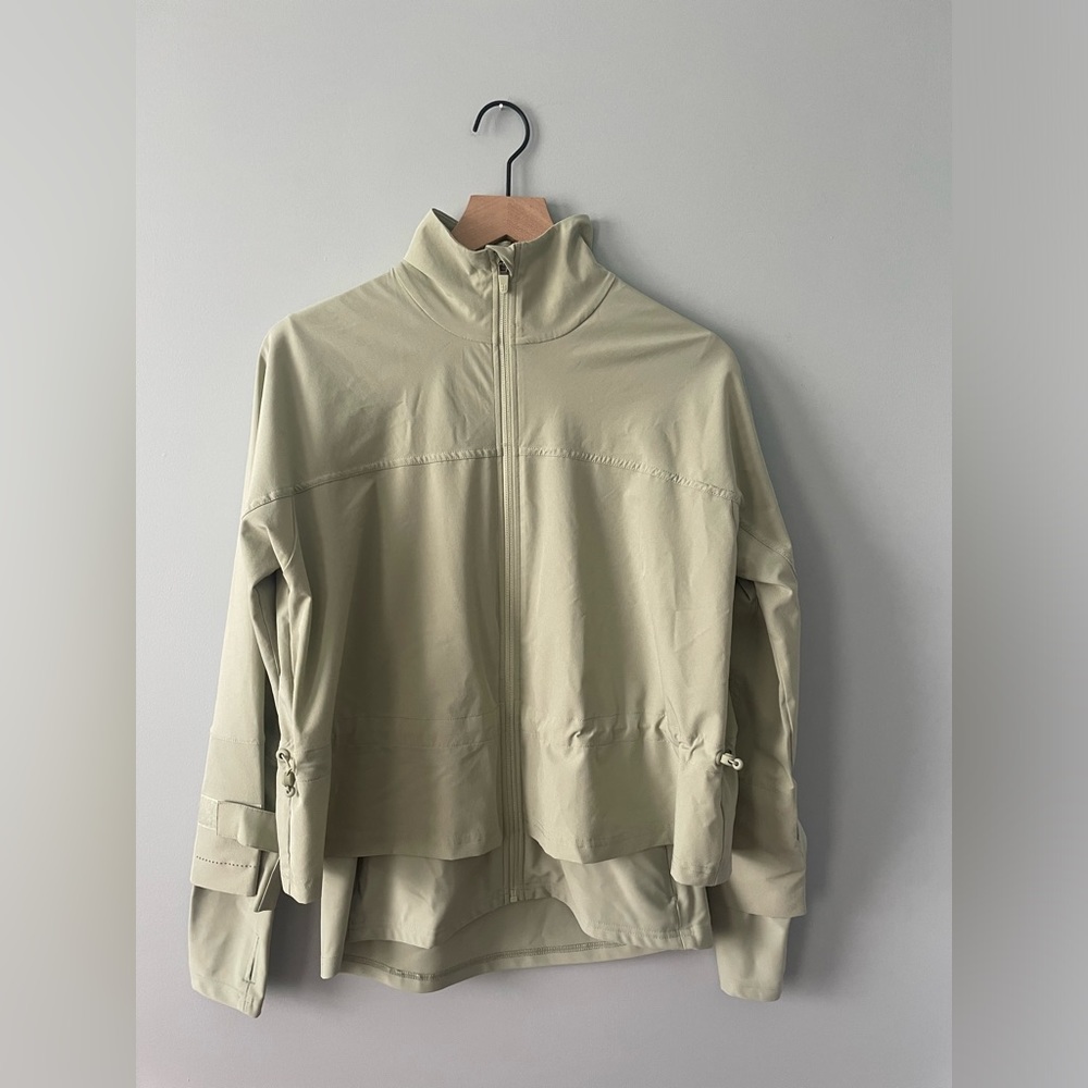 Sweaty Betty Fast Lane Running Jacket Sage Green size Small